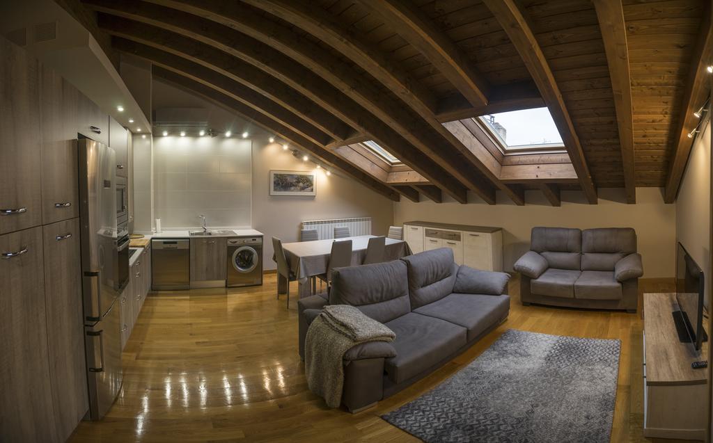 Apartamento Gure Ganbara Apartment Estella Luaran gambar